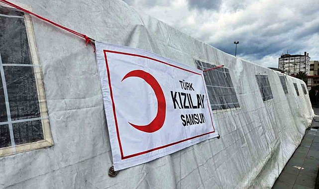 Türk Kızılay'dan her gün bin 300 kişilik iftar