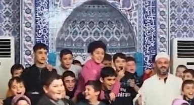 Türkeli'de minikler, ilahi akımına katıldı