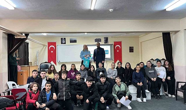 Türkiye Gençlik Vakfı'ndan ortaokul öğrencilerine ödüllü yarışma