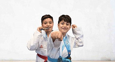 Türkiye Karate Ligi Sakarya Etabında Erdem Koleji damgası