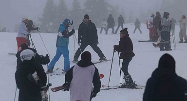 Uludağ'da rekor yoğunluk: 47 bin araç giriş yaptı