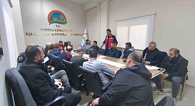 Ulukışla'da kanatlı hayvan ve yumurta üreticilerine eğitim