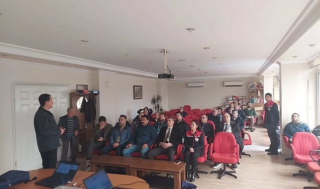 Üreticiler tarımsal risklere karşı bilgilendirildi