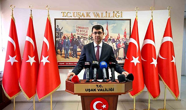 Uşak'ın yeni Valisi Serdar Kartal görevine başladı