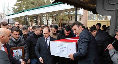 Uzman Çavuş Muhammet Emin Akyol, son yolculuğuna uğurlandı