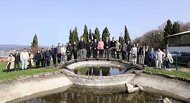 Vali Arslan yeni evlenecek çiftlerle bir araya geldi