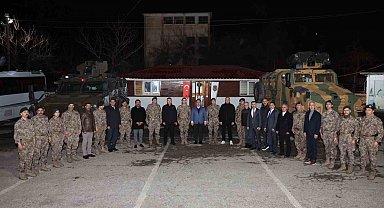 Vali Aydoğdu, Özel Harekat Şube Müdürlüğü personeliyle sahurda buluştu