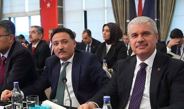 Vali Çiçek, valiler buluşmasına katıldı