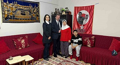 Vali Tavlı, şehit ailesiyle iftar yaptı