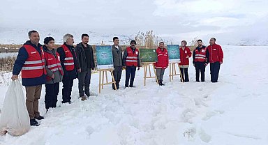 Van'da yaban hayvanları unutulmadı