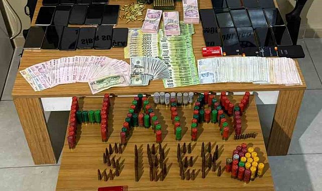 Vatandaşların IBAN'ını kullanarak bahis sitelerinin para transferini yapan örgüte operasyon: 19 gözaltı