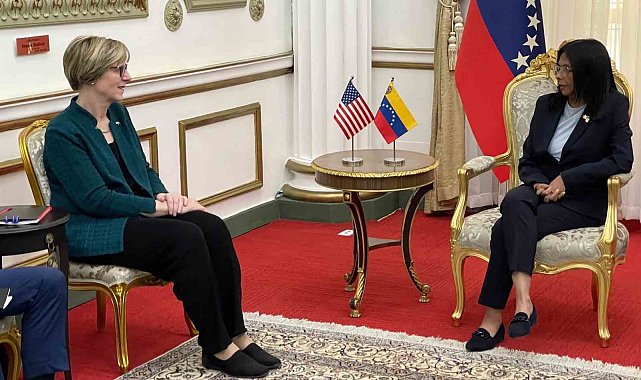 Venezuela Geçici Devlet Başkanı Rodriguez, ABD'li temsilciyle görüştü
