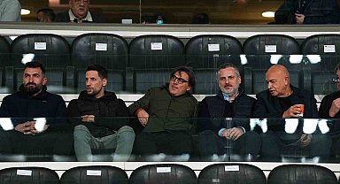 Vincenzo Montella, Başakşehir - Beşiktaş maçını tribünden takip etti