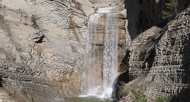Yağışlarla yeniden çağladı, doğaseverlerin rotasına girdi
