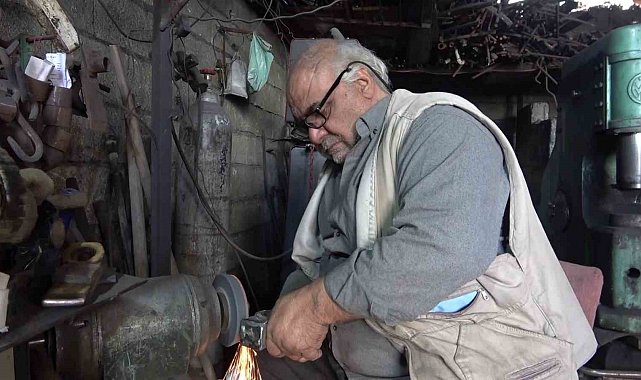 Yarım asırdır demire şekil veriyor