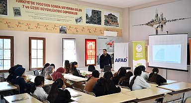Yeşilyurt Belediyesi Afetlere hazırlık eğitimlerini kararlıkla sürdürüyor