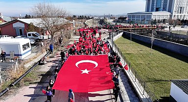 Yeşilyurt'ta "Tek Bayrak, Tek Vatan" Gençlik bayrak yürüyüşü