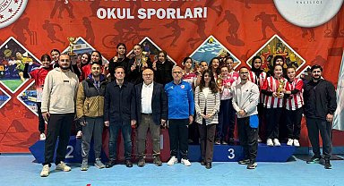 Yıldız Kızlar Dart'ta Şampiyonası sona erdi