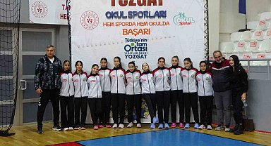 Yozgat'ta 15 ilden 224 sporcunun katılımıyla voleybol müsabakaları başladı