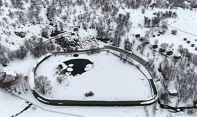 Yüzen Adalar karla kaplandı, beyaz örtü havadan görüntülendi