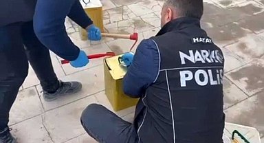 Zeytinyağı tenekelerinden 100 bin uyuşturucu hap çıktı