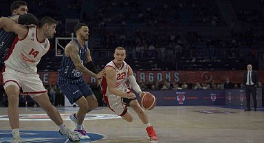 Ziraat Bankası Erkekler Türkiye Kupası: Bahçeşehir Koleji: 67 - A. Efes: 88