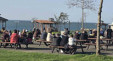 Zonguldak'ta termometreler 24 dereceyi gösterdi