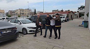 1,2 milyonluk vurgun: Altınları paylaşıp eğlendiler