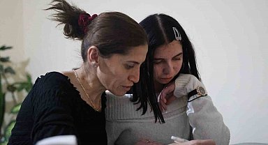 16 ameliyata rağmen hayata tutundu