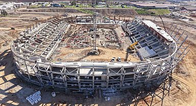 2 milyar TL'lik yatırımla Kahramanmaraş'a kazandırılan yeni stadyum yükseliyor