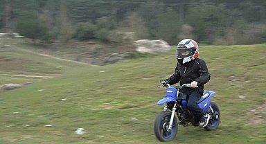 2 yaşında bisiklete binince, hedefini büyüttü