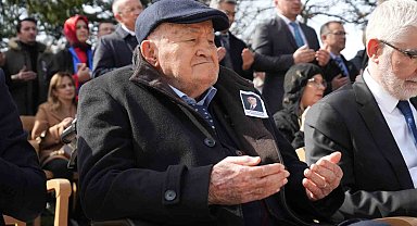 'Bolu'nun Babası' İzzet Baysal vefatının 26'ncı yılında dualarla anıldı