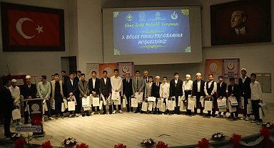 'Genç Sadâ Hafızlık Yarışması 3. Bölge Finalleri' Kütahya'da yapıldı