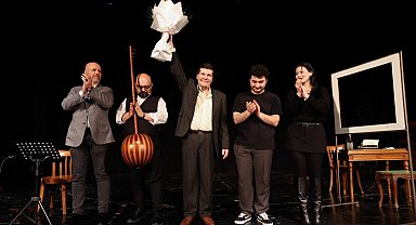 'Veli'nin Oğlu Orhan' Küçükçekmece'de seyirciyle buluştu