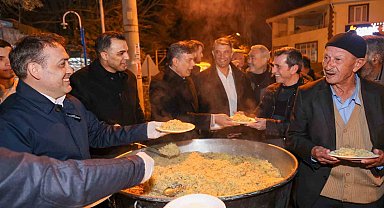 700 yıldır sürdürülen 'Kadir pilavı' geleneği bu yıl da devam etti