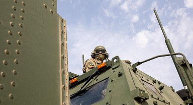 ABD ordusu:" İran'a ait çok sayıda askeri hedef imha edildi"