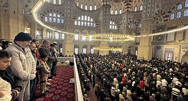 Adana'da bayram namazı kılındı