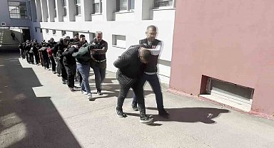 Adana'da zehir tacirlerine operasyon: 11 tutuklama