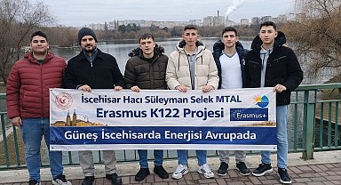 Afyonkarahisarlı öğrenciler Bükreş'te