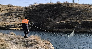 Ağ ile avlanma yasağına uymayan şahsı jandarma yakaladı