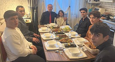Ağrı Milli Eğitim Müdürü Kökrek'ten öğrencilere iftar