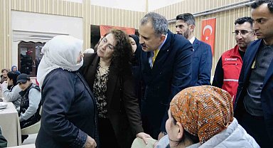 Ağrı'da yetim çocuklar iftar sofrasında buluştu