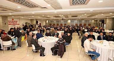 Ahlat'taki Ahıska Türkleri iftar sofrasında bir araya geldi