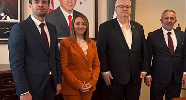 AK Partili belediye başkanları ilçelerin talepleri bakanlıklara taşıdı