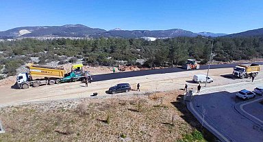 Akçaova TOKİ'de yol sorununu çözüldü