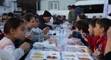 Akköylüler, Didim Belediyesi'nin iftar sofrasında buluştu
