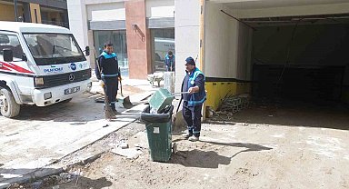 Akpınar Çarşısı'nda temizlik çalışmaları başladı