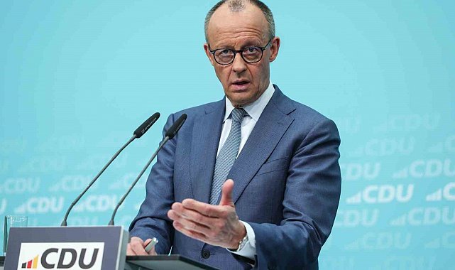 Almanya Başbakanı Merz: "Trump, İran'daki saldırıları ertelediği için minnettarım"