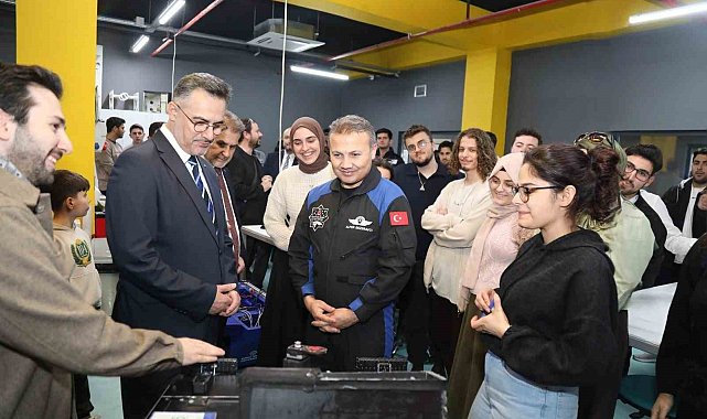 Alper Gezeravcı'dan BTÜ öğrencilerinin TEKNOFEST projelerine tam not