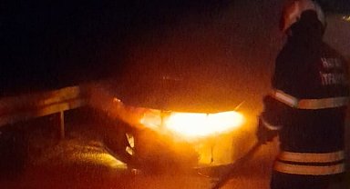 Altınözü'nde araç yangını